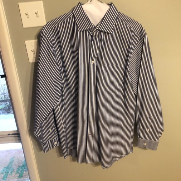 Button down shirt - Picture 1 of 3